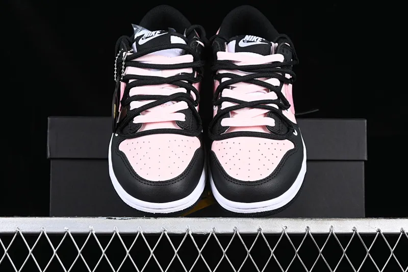 All Categories Nk SB Dunk Series Nk SB Dunk Low Low-top sneakers Gift box Nk Dunk Low Raspberry Black Pink Valentine's Day Customized version of deconstructed strap casual sneakers CW1590-100